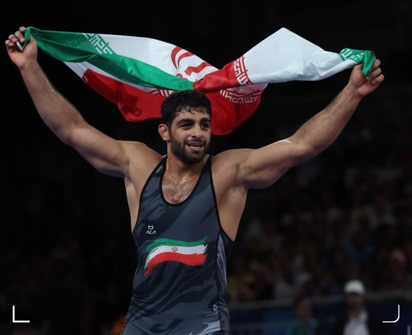 سومین طلای ایران در جهانی کشتی فرنگی به‌نام هادی ساروی ثبت شد