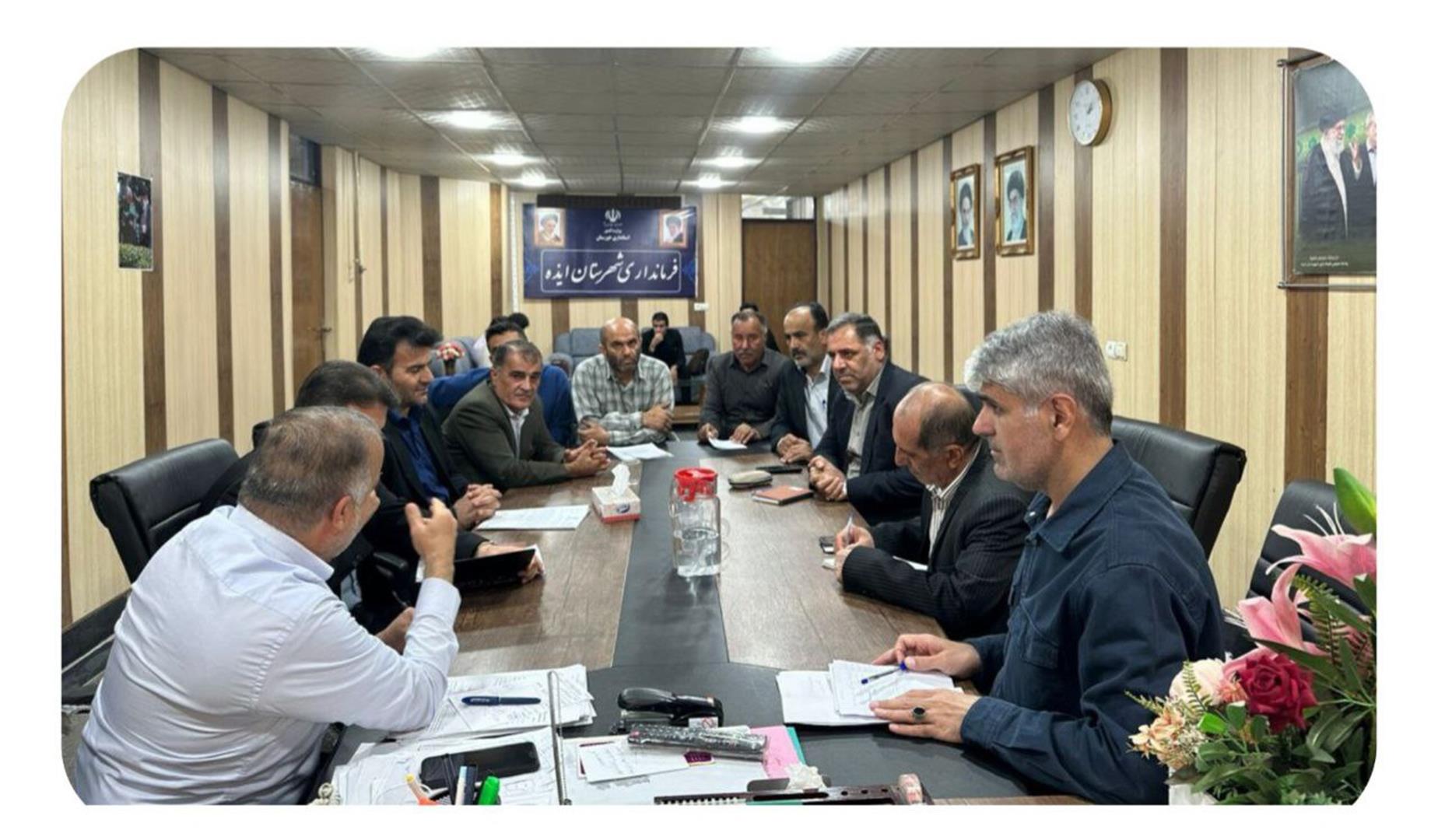  برگزاری نشست مرغداران ایذه با ابراهیم‌پور برای پیگیری مطالبات صنفی