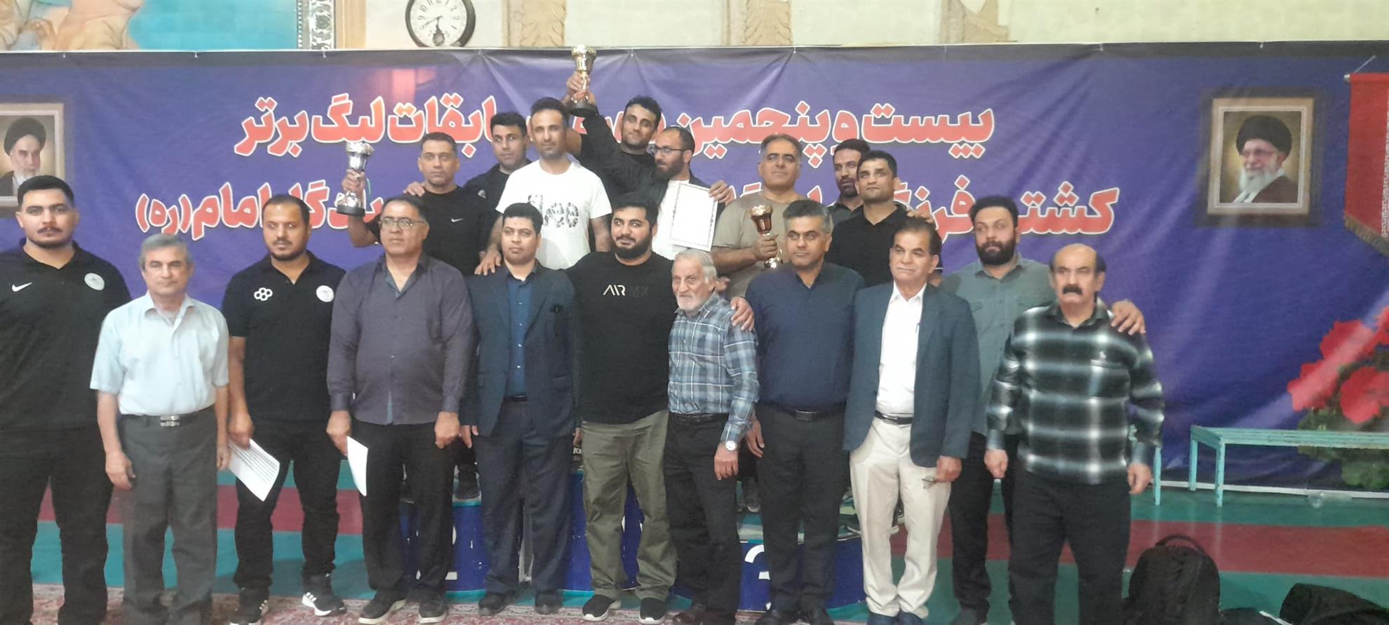 مقام سوم خوزستان برای تیم کشتی ایذه در رقابت‌های فرنگی استان