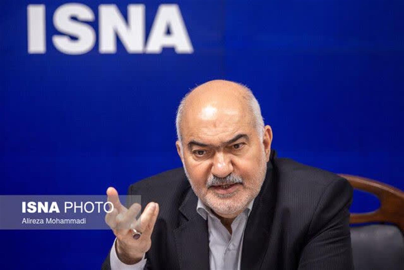 استاندار خوزستان: احتکار و گرانفروشی در دوران جنگ، همکاری با دشمن است