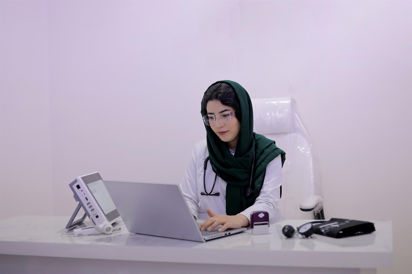 شهین سامانیان باقرصاد