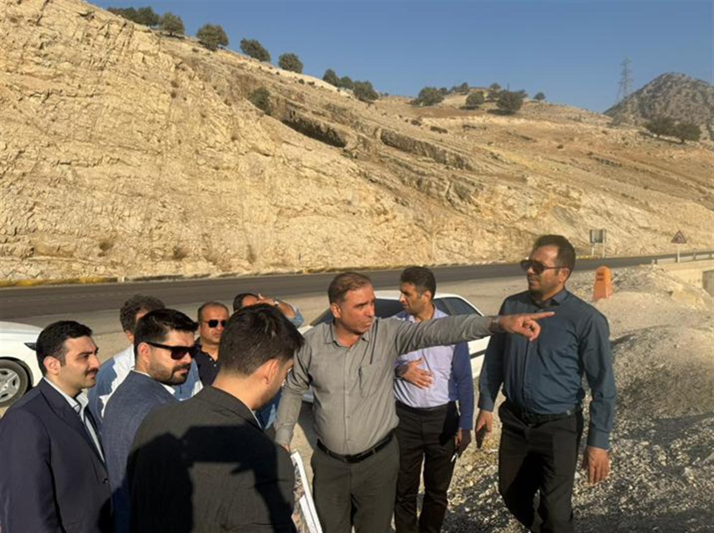 بازدید کارشناسان استانی و کشوری از پروژه خط انتقال اضطراری آب شرب شهرستان ایذه