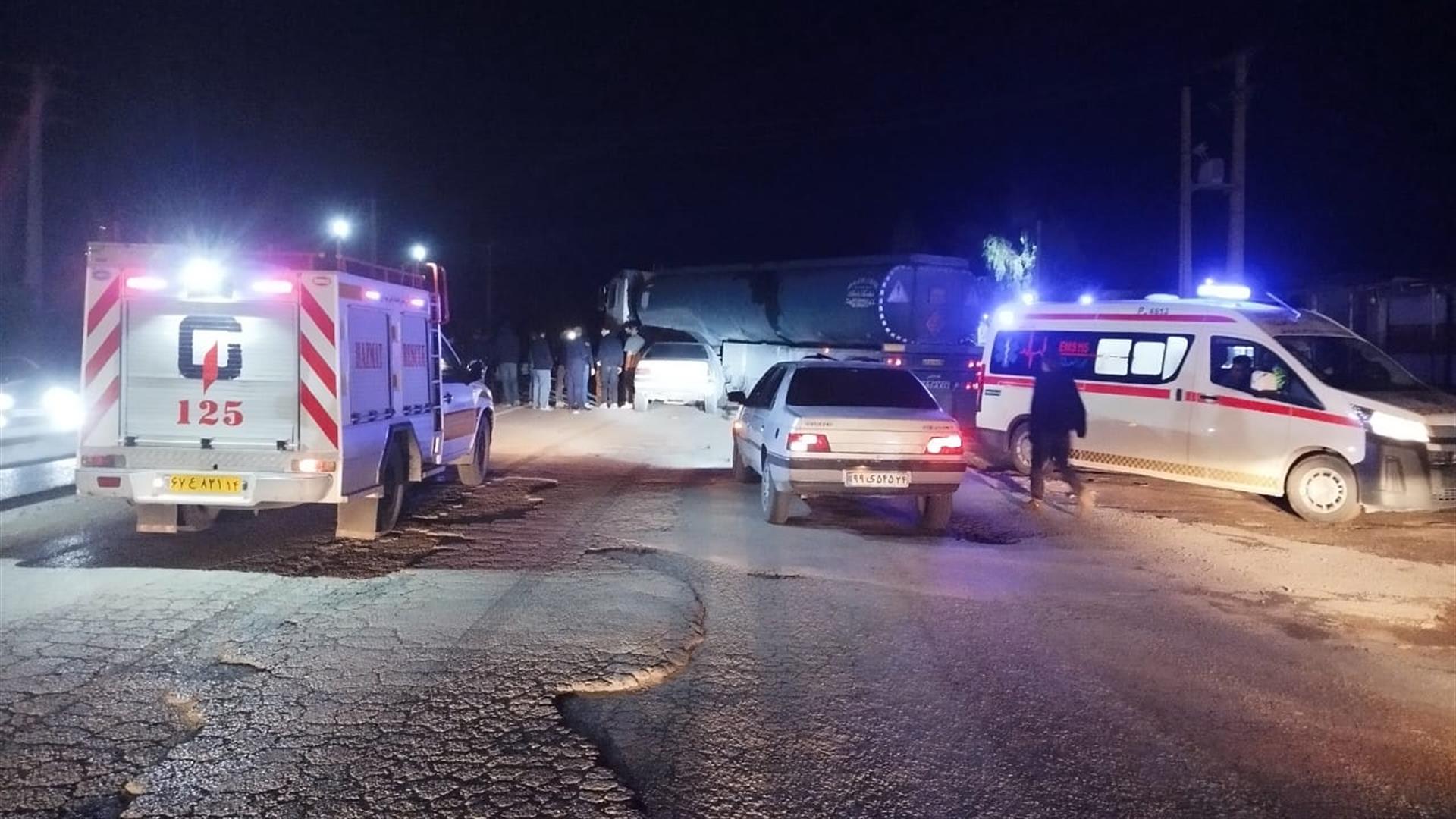 برخورد پژو 405 با کامیون در جاده پیان