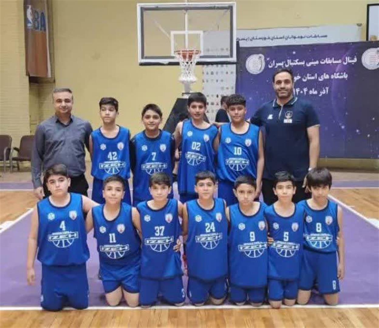 صدرنشینی تیم خانه بسکتبال ایذه در لیگ برتر نونهالان خوزستان