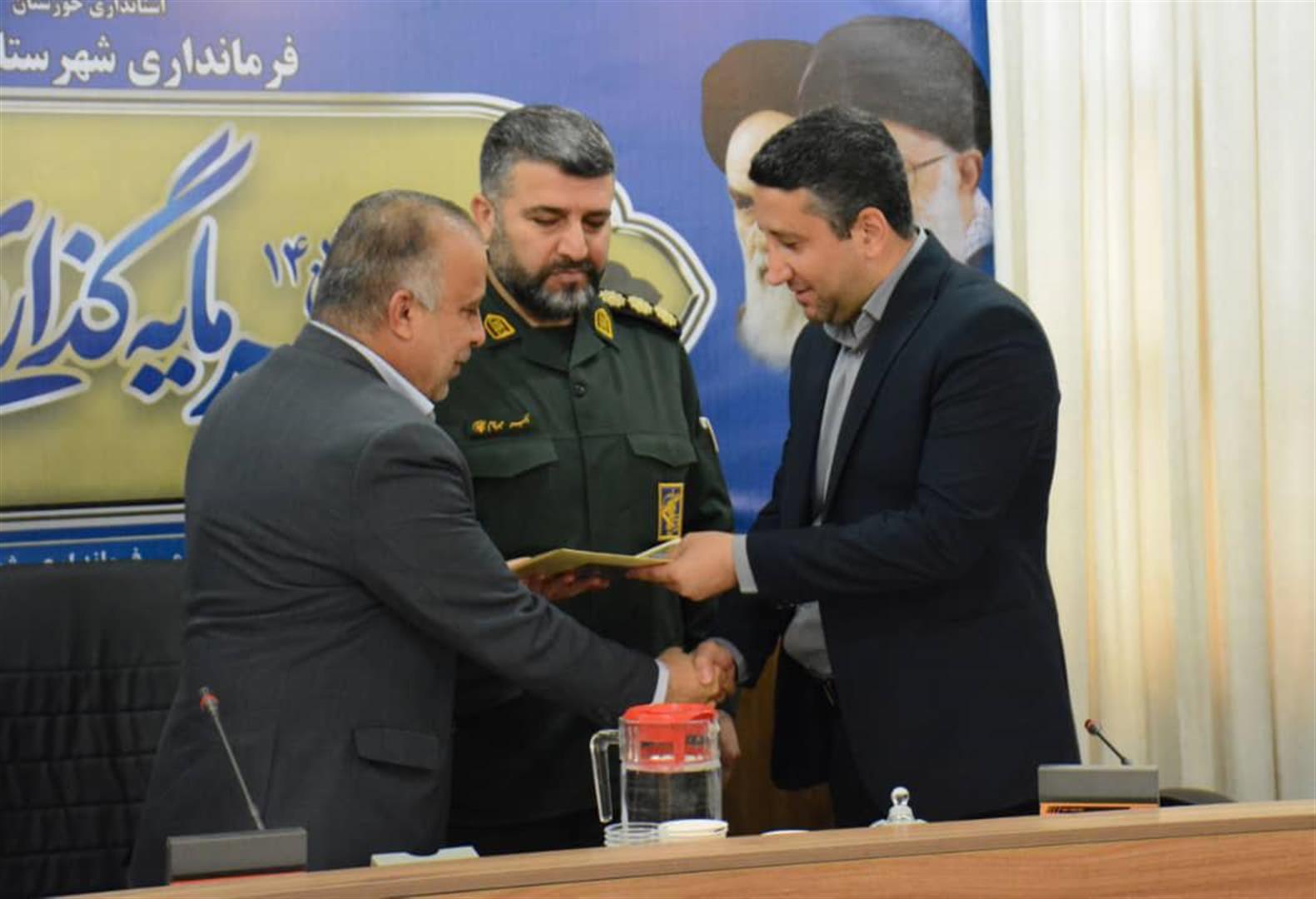 مراسم تودیع و معارفه بخشدار سوسن در فرمانداری ایذه برگزار شد