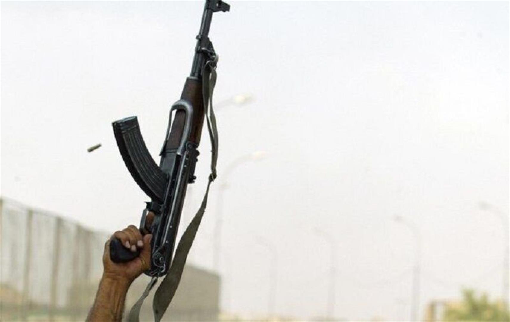 بازداشت یکی از عاملان تیراندازی در مراسم عزاداری در ایذه