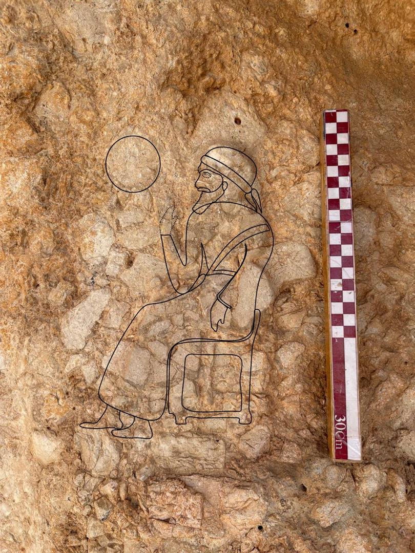 کشف نقش‌برجسته ۴هزارساله در صخره‌های ایذه