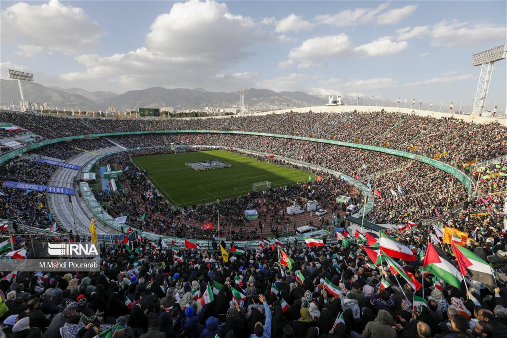 سند مالکیت مجموعه ورزشی آزادی پس از 52 سال صادر شد