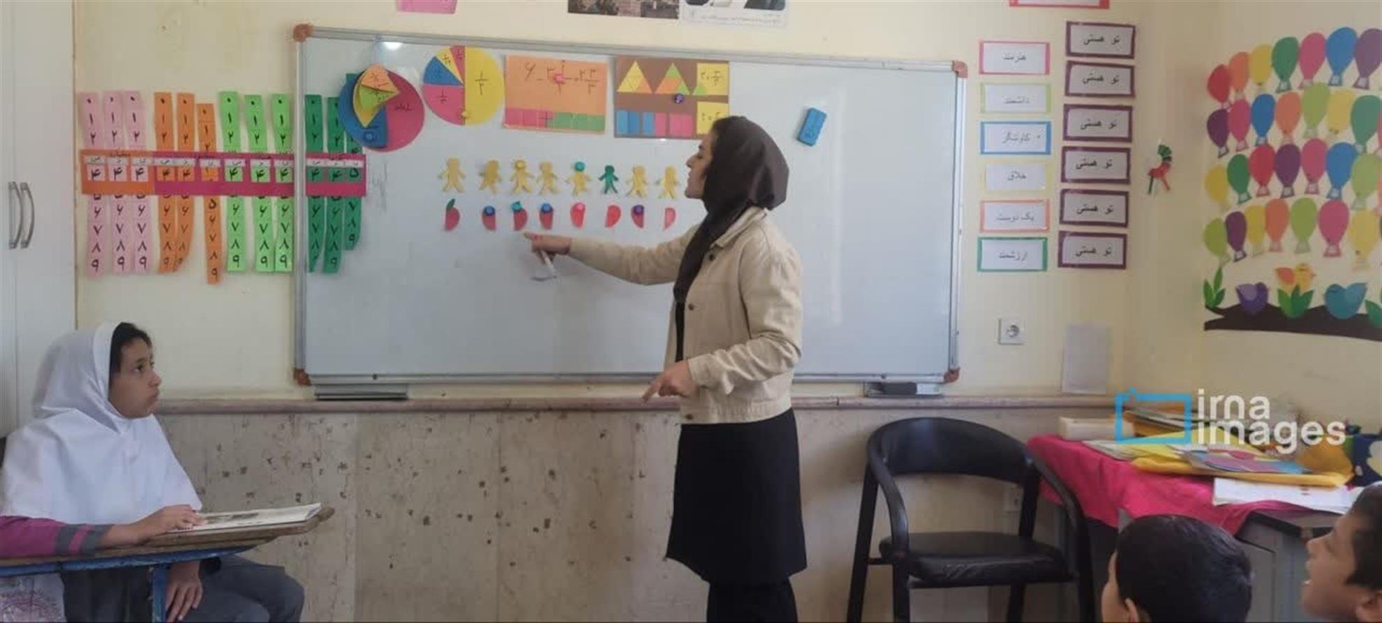 پیگیری وزارت آموزش‌وپرورش برای برگزاری آزمون استخدامی معلمان