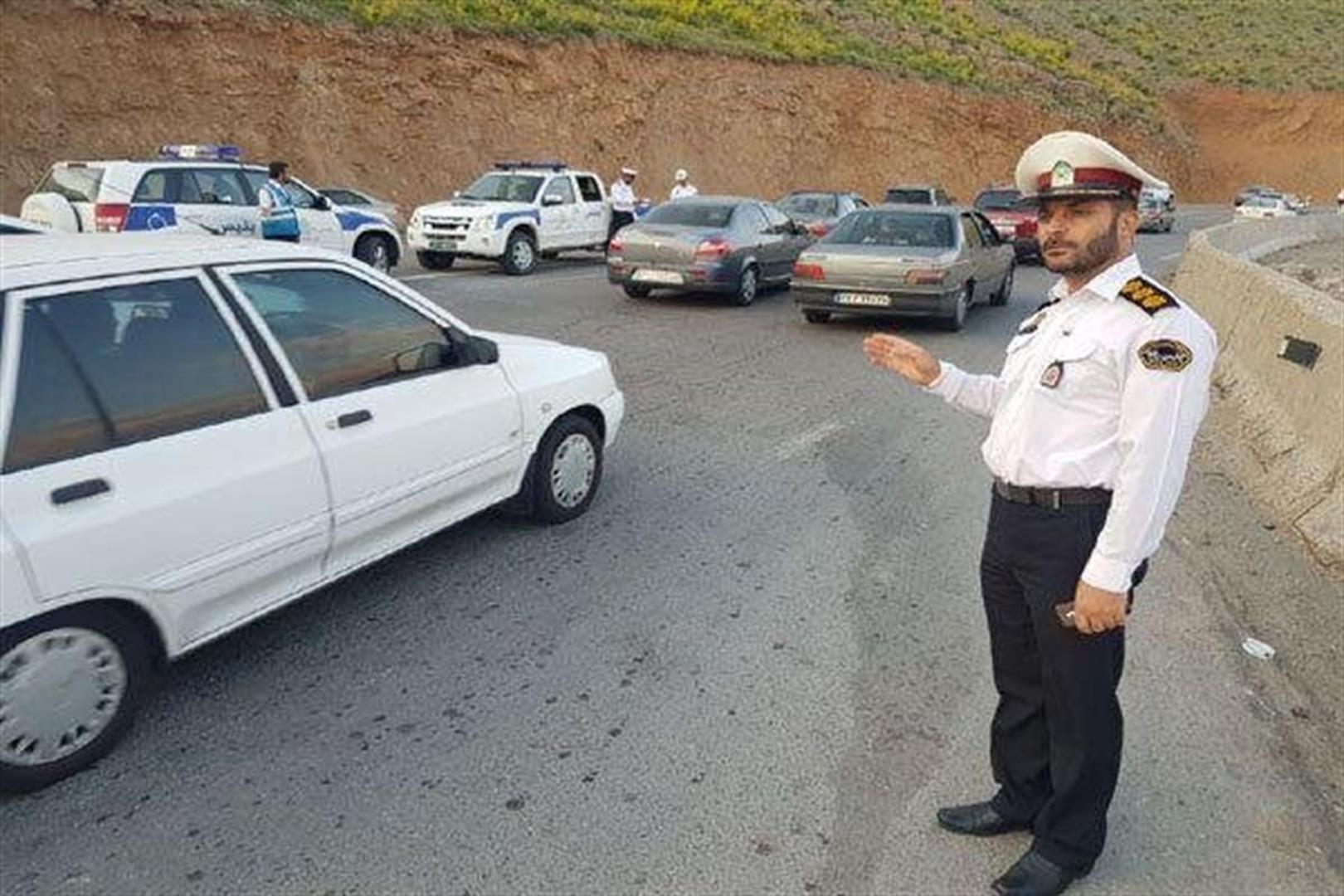 حضور پررنگ پلیس‌راه خوزستان در محورهای استان در روز طبیعت