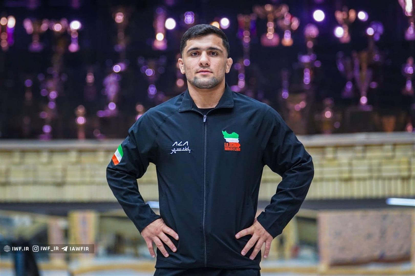 طلای جهانی برای ایمان محمدی؛ افتخارآفرینی کشتی‌گیر ایذه‌ای در صربستان