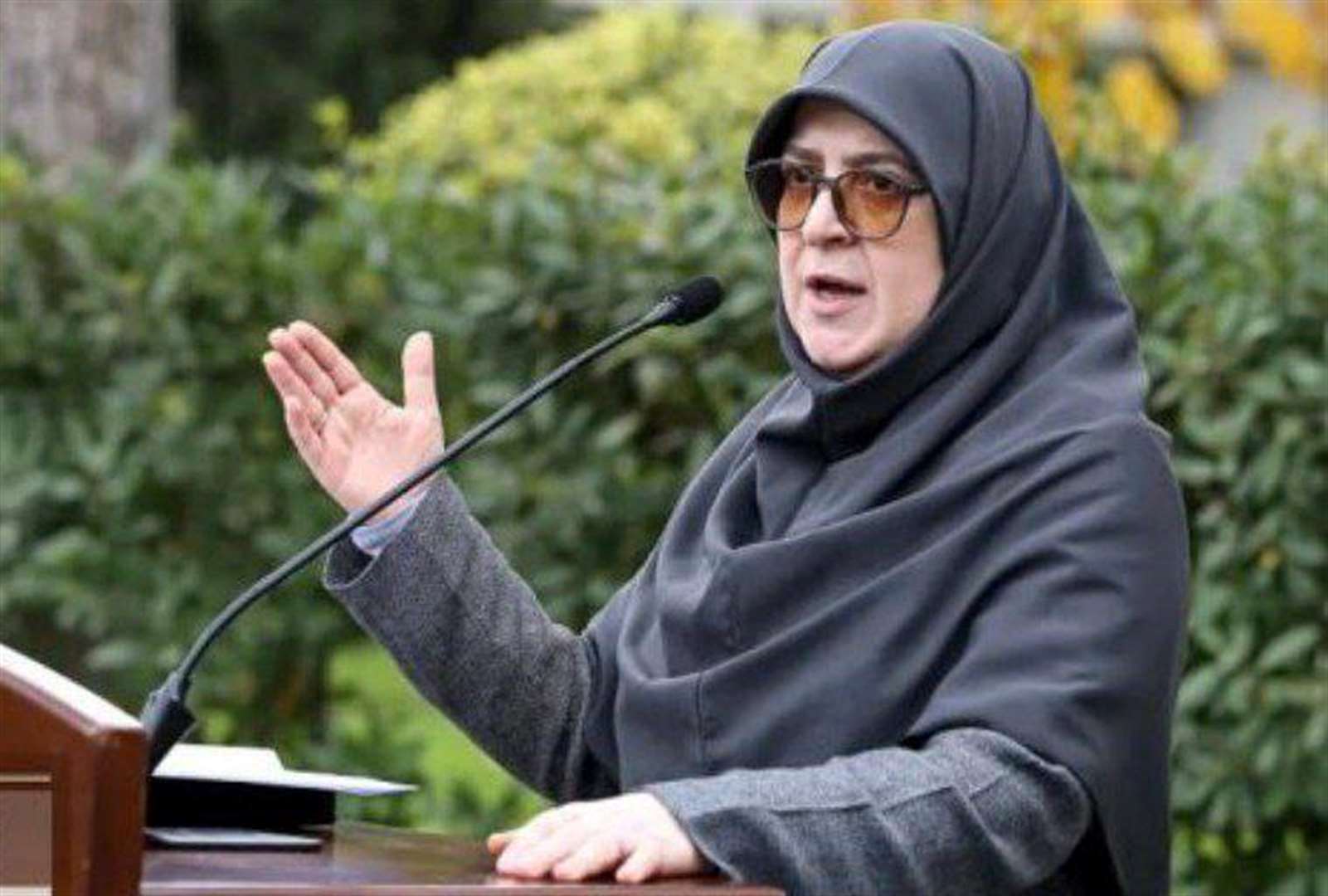 سخنگوی دولت: سهمیه دوم بنزین از 70 به 50 لیتر کاهش یافت