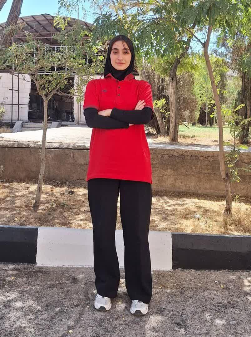 دعوت آوا کوراوند والیبالیست ایذه‌ای به تیم منتخب زیر ۲۰ سال خوزستان