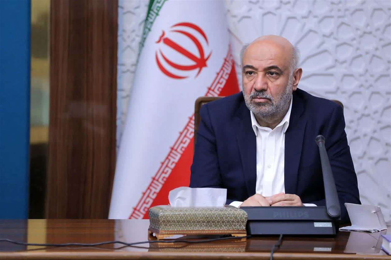 وزیر کار: فعلاً برنامه‌ای برای افزایش دستمزد کارگران نداریم