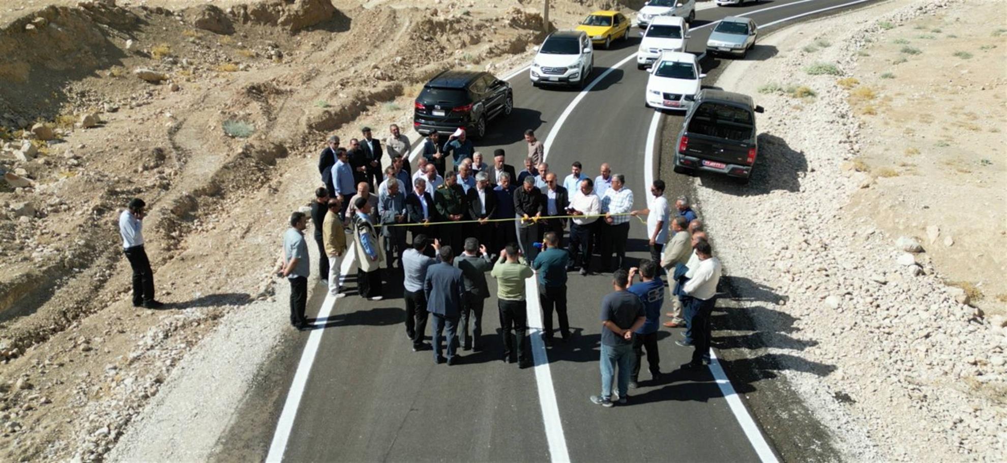 افتتاح جاده روستای چهارده ایذه با حضور نماینده شهرستان